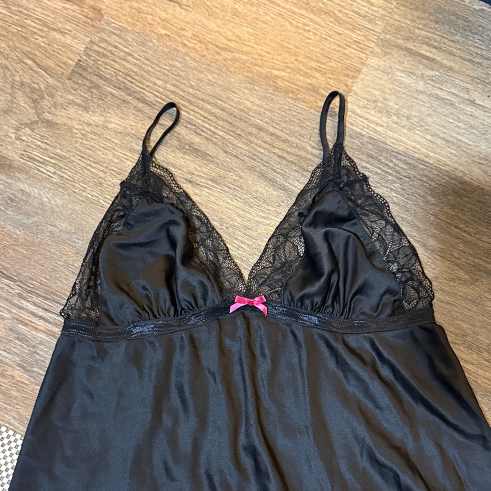 Apt. 9 Black Chemise with Lace and Pink Bow